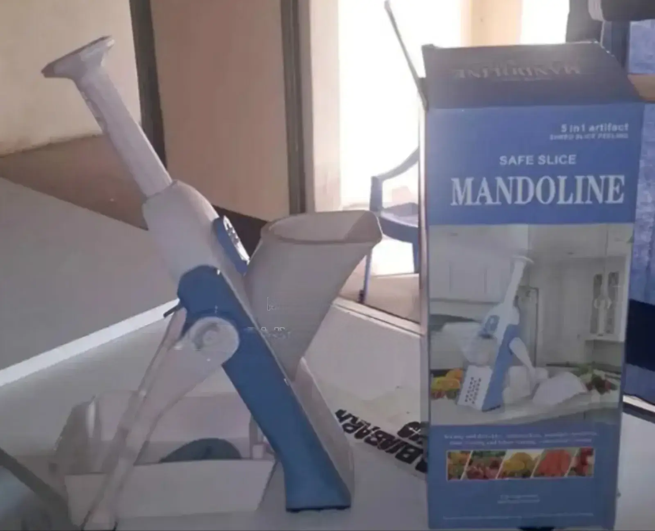 Manual Vegetable Mandoline Slicer – Multi-Function Adjustable Vegetable Cutter & Fruit Slicer with Stainless Steel Blades for Kitchen