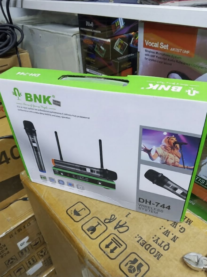 BNK DH-744 Wireless Microphone System – 2 Channel UHF Professional Dual Handheld Mic | Long Range, Auto Mute, Noise Reduction | Karaoke, Church, DJ, Events Mic System