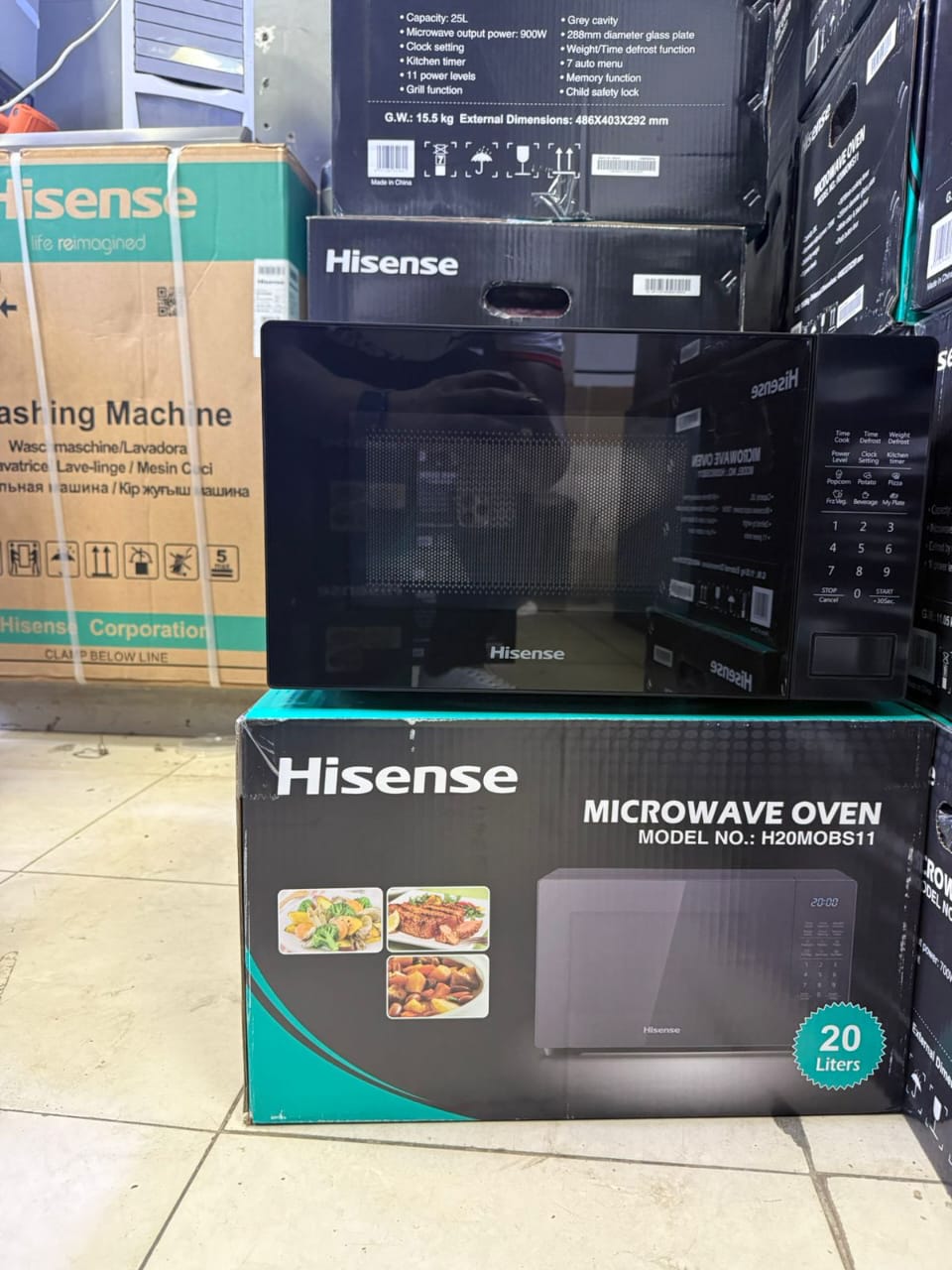 HISENSE MICROWAVE 20L BLACK