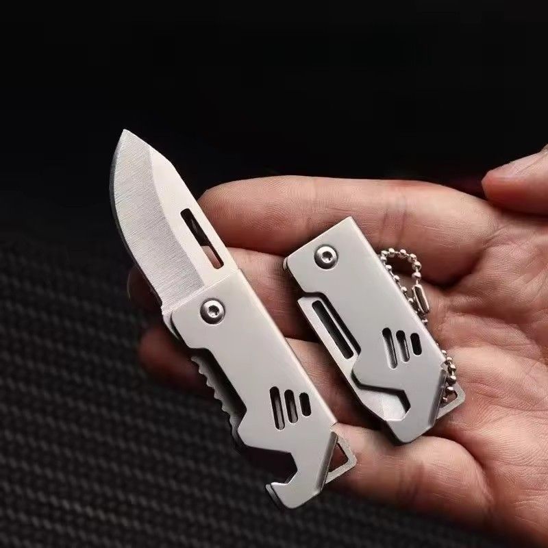 1PC Mini Folding Knife Steel Portable Camping Survival Knife Pocket Folding Knife Self-defense Keyknife Keychain Pendant C-634