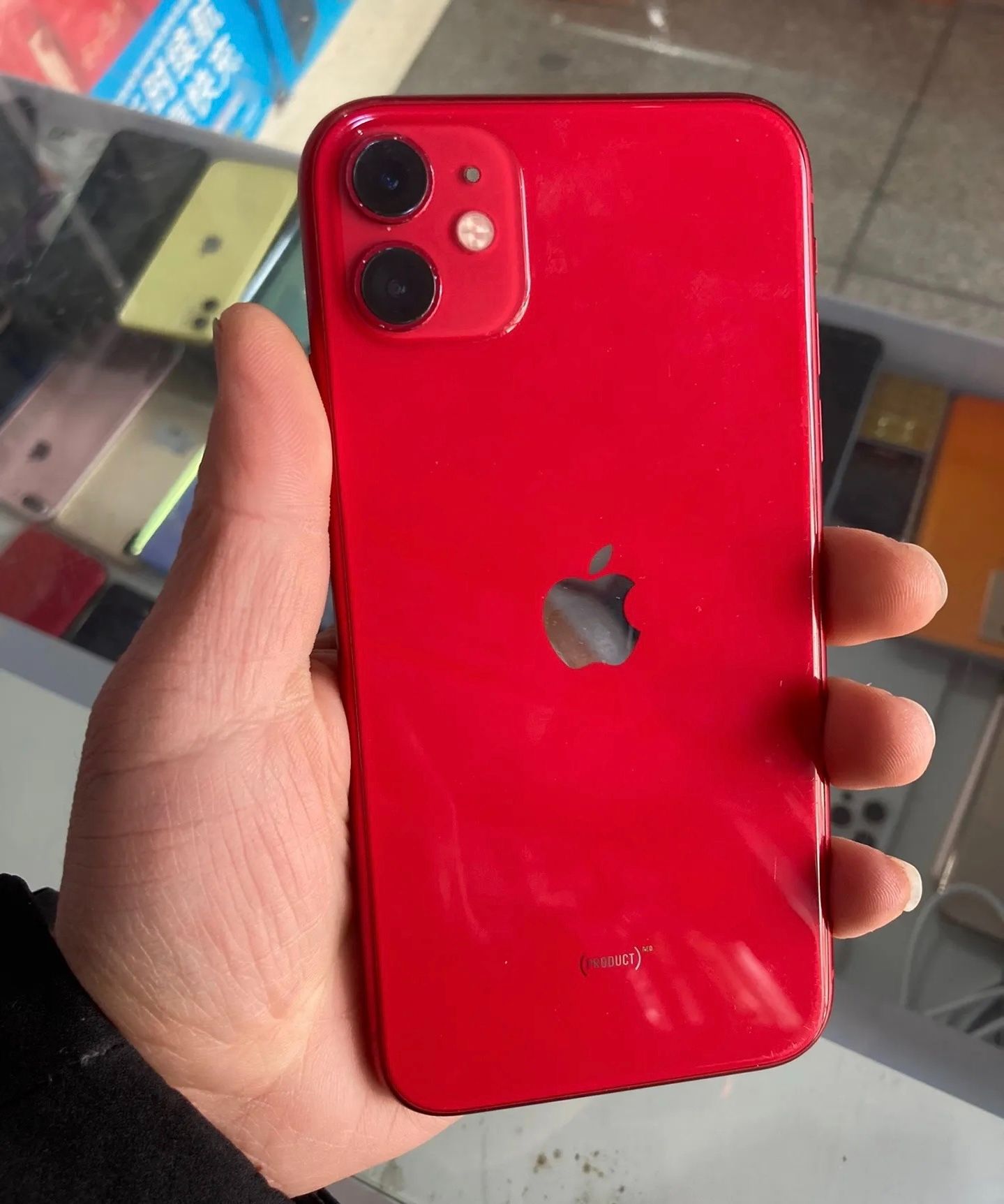 Refurbished Apple iPhone 11 Smartphone, 4GB RAM + 64GB/128GB/256GB Storage, Face ID, Dual SIM, 2G/3G/4G/LTE Compatible, 12MP + 8MP Rear Cameras with Facial Recognition Unlock