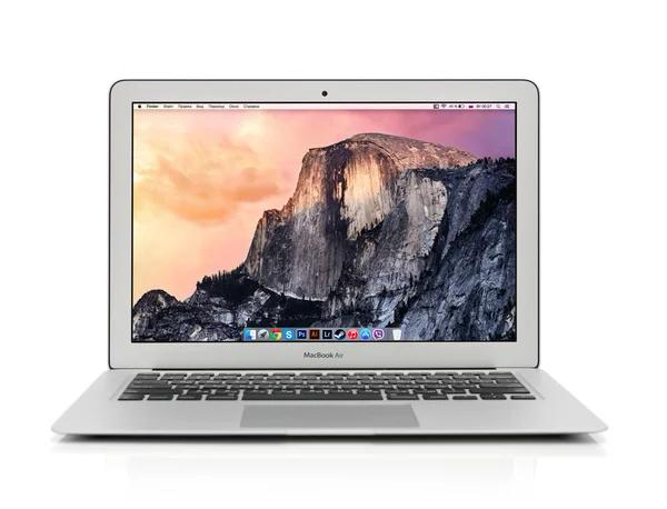 Apple Refurbished MacBook  2014 Core i7 16GB RAM 11.6 inches  SSD 4GB Graphics Processor: Standard configuration is a 1.4GHz dual-core Intel Core i5 processor with Turbo Boost up to 2.7GHz.