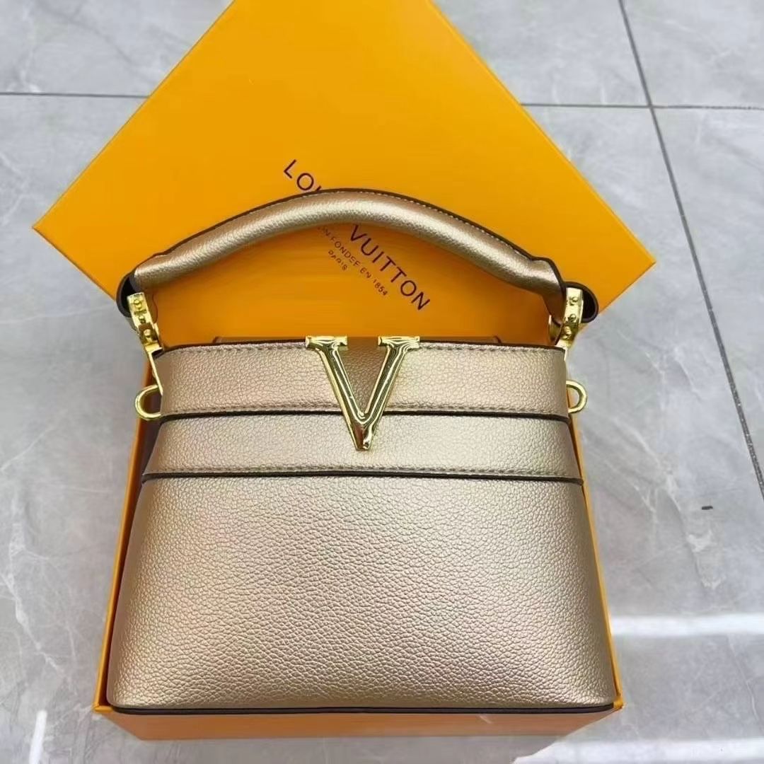 👜 Luxury Women’s Leather Designer Handbag – Elegant Crossbody & Shoulder Bag