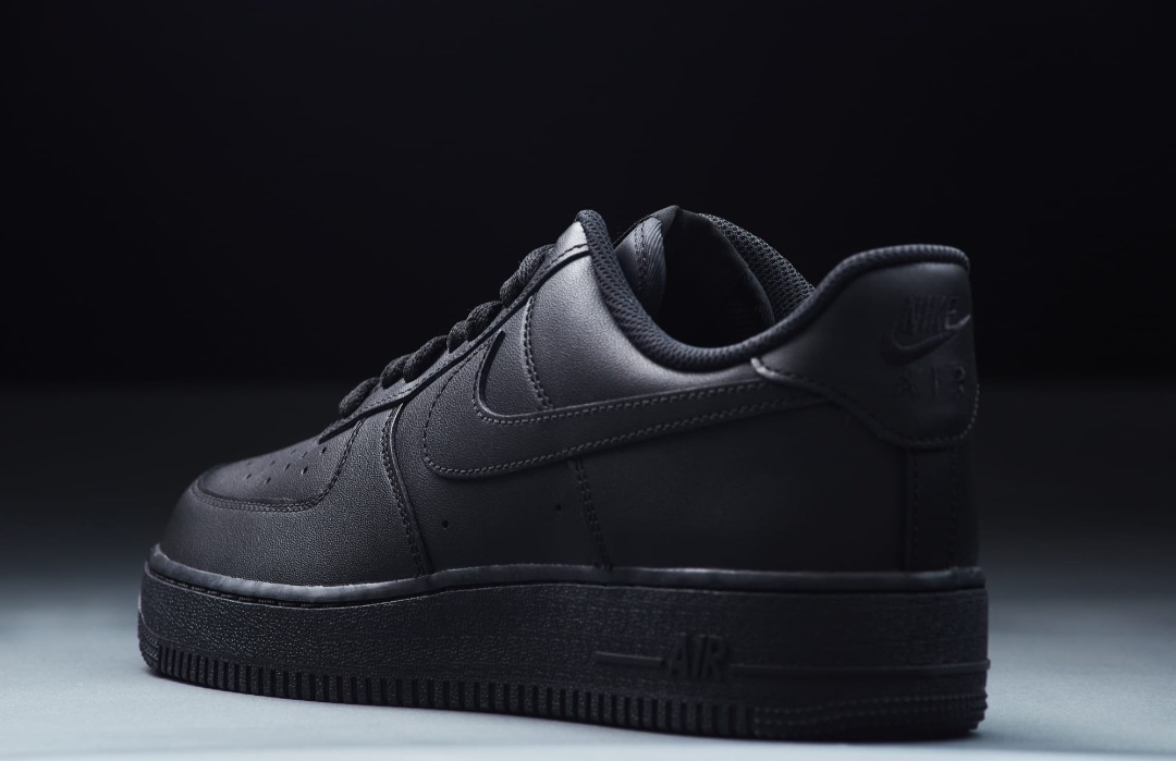 Air Force 1 Triple Black White High Quality Sneakers Brand New Fashionable White Air Force AF1 Airforce Sneakers Unisex Shoes  Best shop for Air Force, Air Jordan, Air Max TN, and Air Force sneakers.