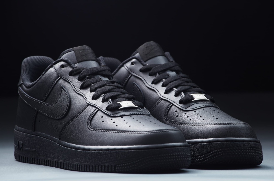 Air Force 1 Triple Black White High Quality Sneakers Brand New Fashionable White Air Force AF1 Airforce Sneakers Unisex Shoes  Best shop for Air Force, Air Jordan, Air Max TN, and Air Force sneakers.