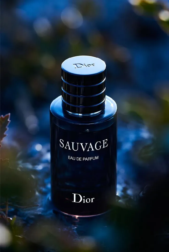 Dior Sauvage Eau de Parfum (EDP) is a bold, masculine fragrance  blends fresh citrus with warm spices and smooth vanilla.