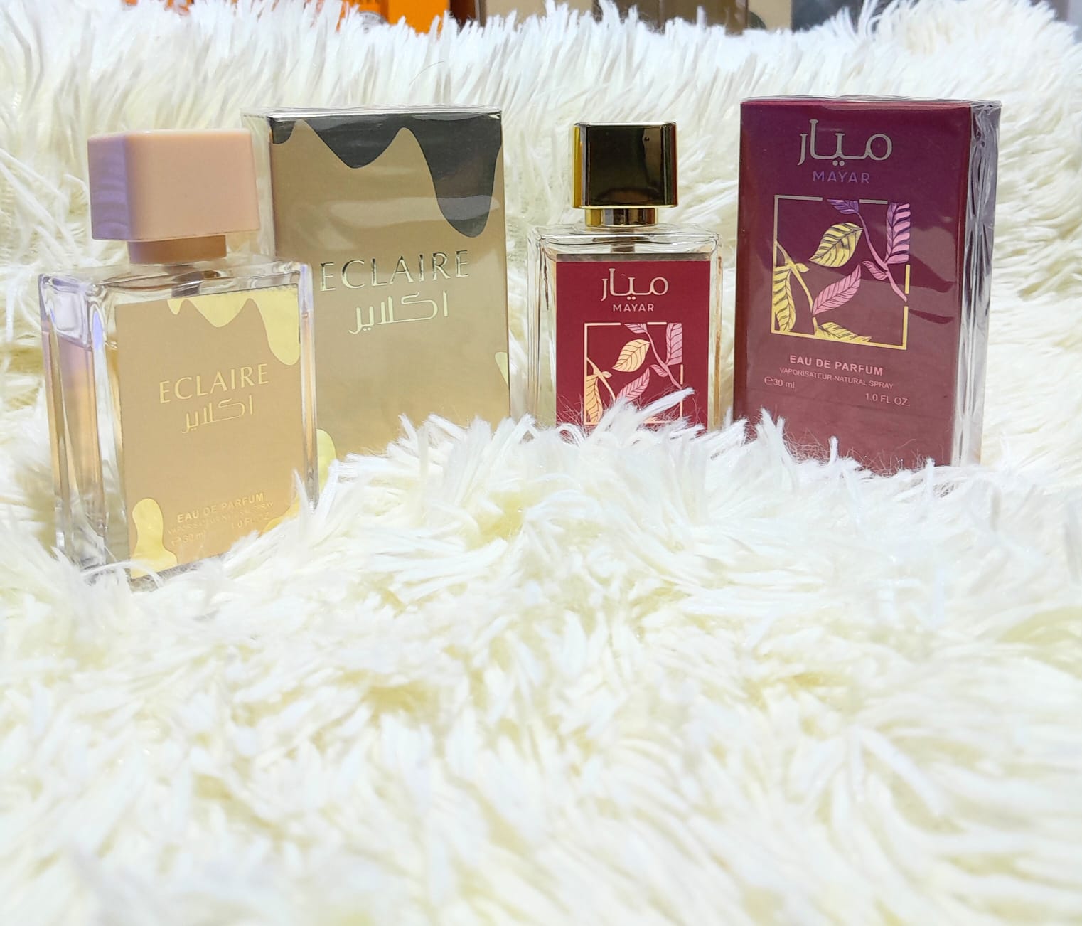 2 pack 30ml perfume set (Lattafa Eclaire (Left), Lattafa Mayar Cherry Intense (Right))