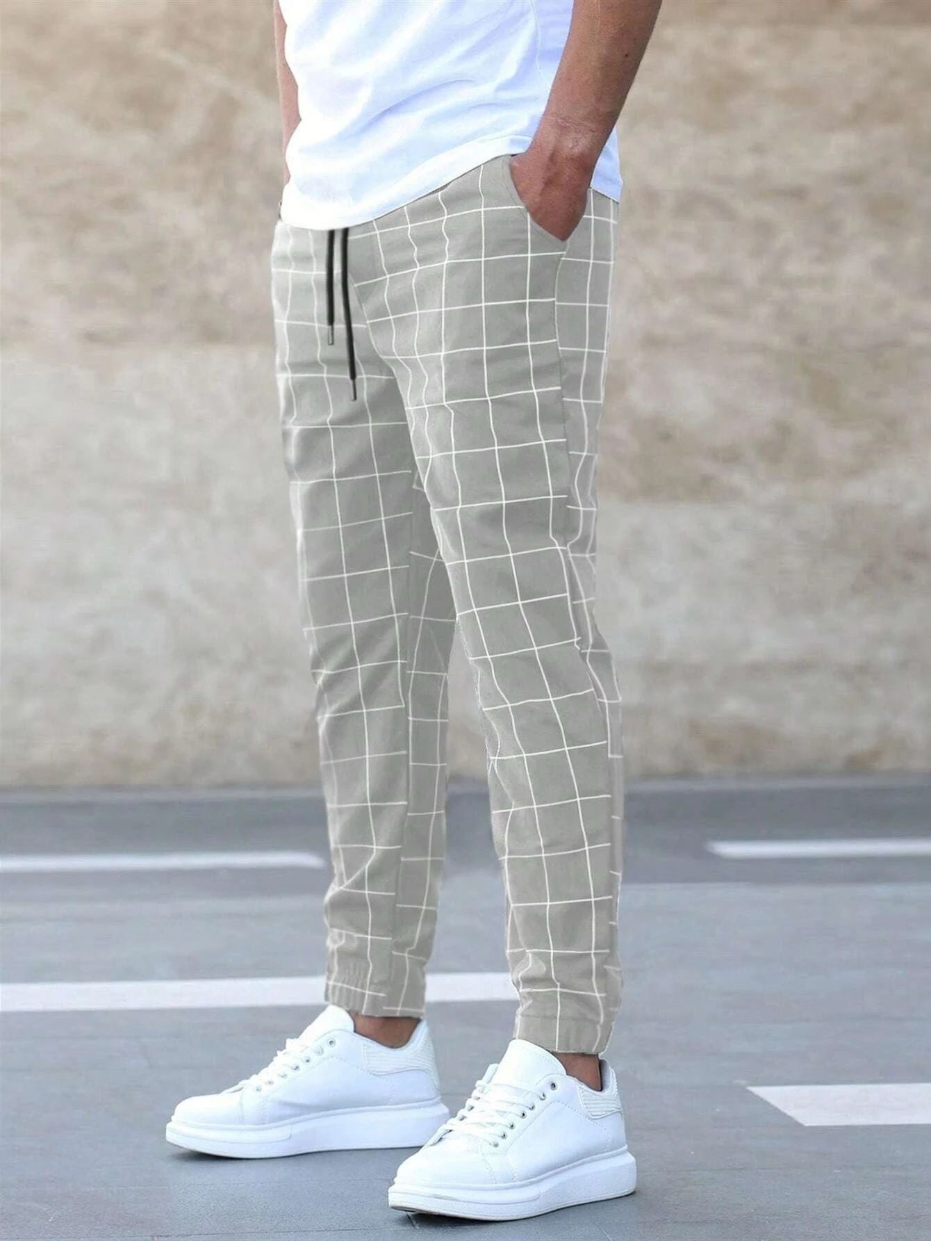 New men's trousers fashion plaid tether casual Joker trousers suitable for daily leisure commuting outdoor sports wear.