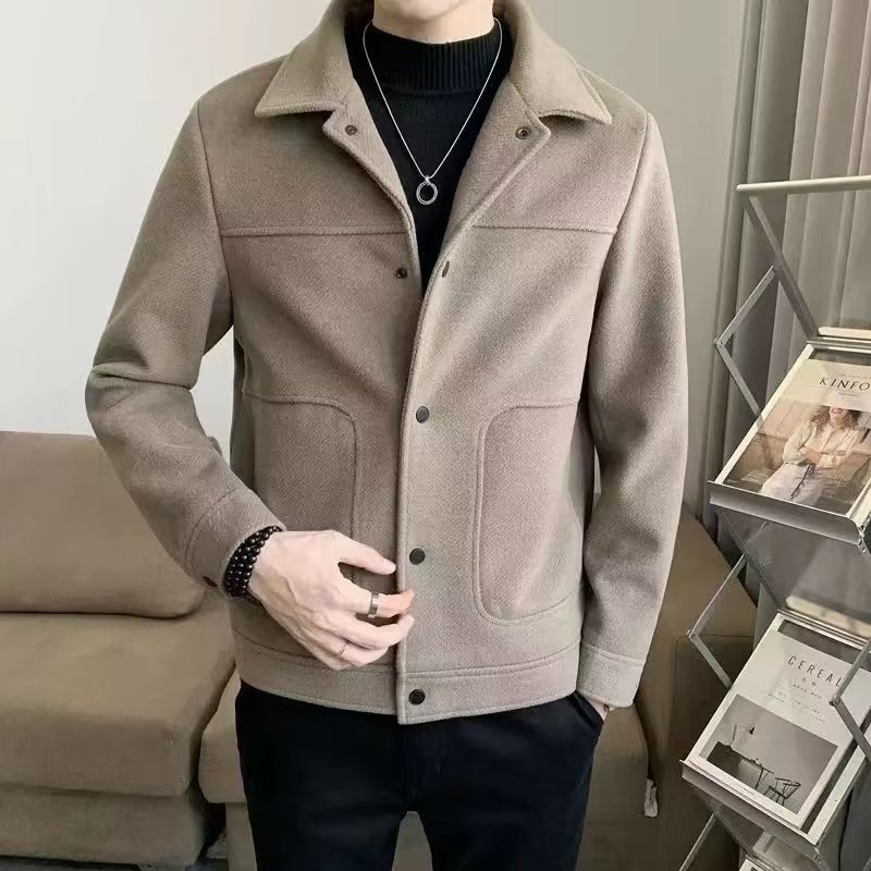 Autumn new men's long-sleeved coat single-breasted temperament woolen coat lapel jacket coat is suitable for daily leisure commuting business wear.