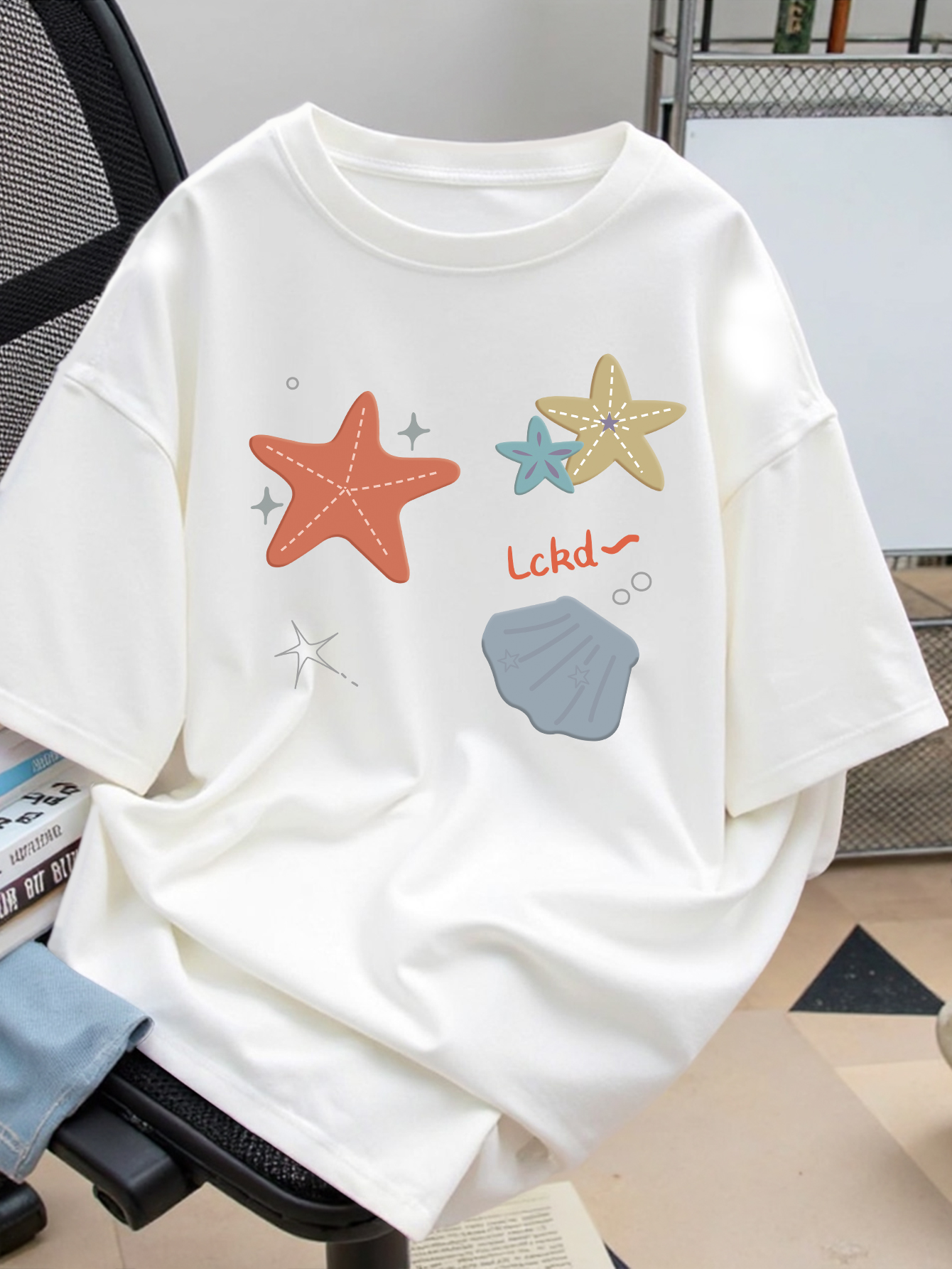 Women Cute Starfish Seashell Graphic T-Shirt  Breathable Casual Crew Neck Short Sleeve Summer Top for Ladies Daily Wear