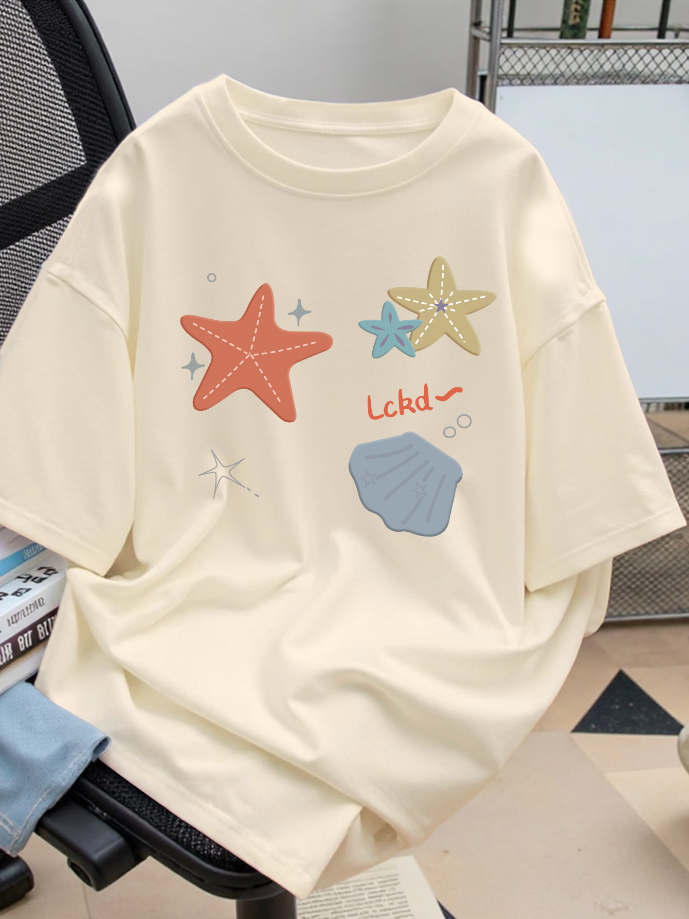 Women Cute Starfish Seashell Graphic T-Shirt  Breathable Casual Crew Neck Short Sleeve Summer Top for Ladies Daily Wear