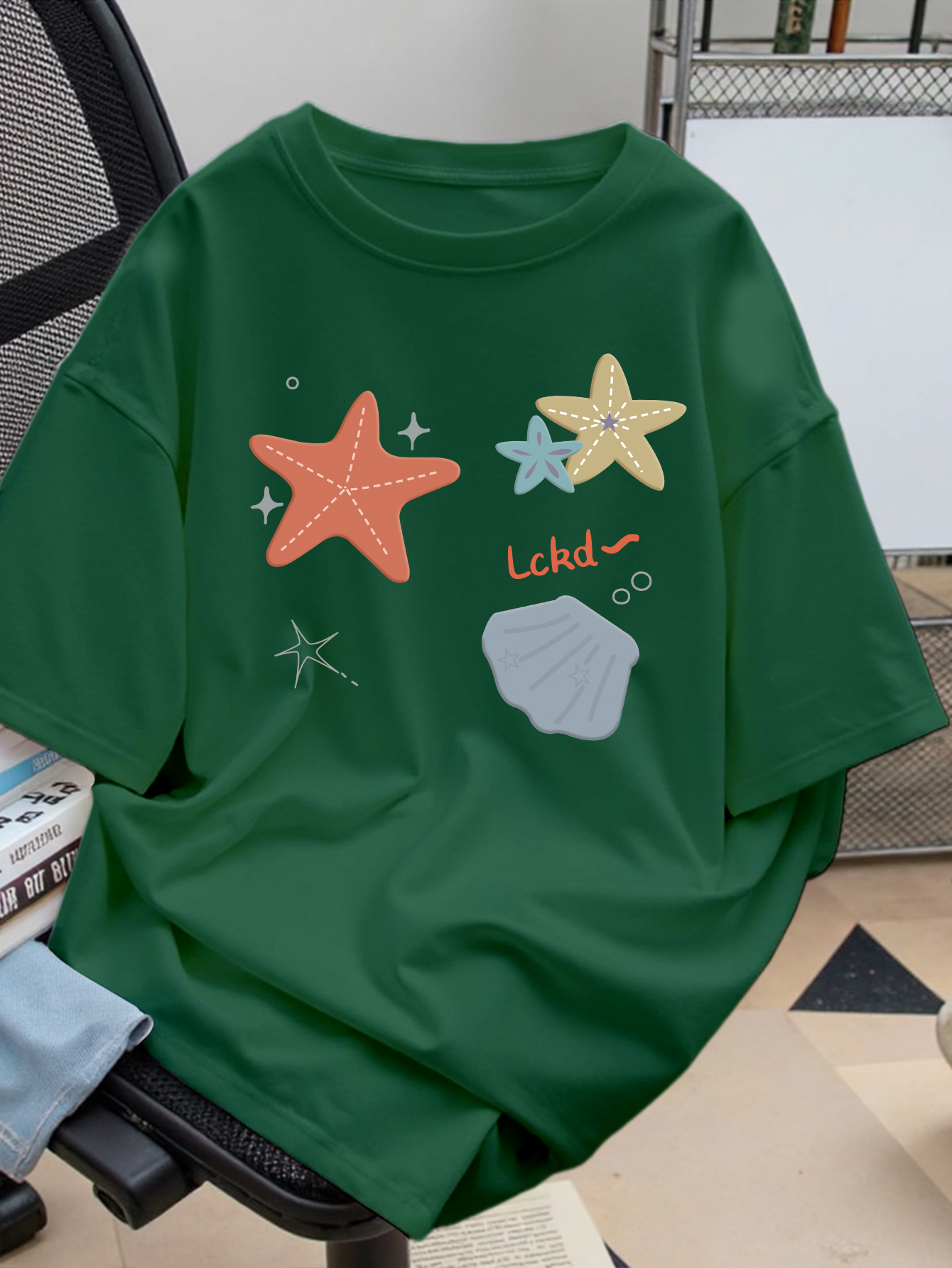 Women Cute Starfish Seashell Graphic T-Shirt  Breathable Casual Crew Neck Short Sleeve Summer Top for Ladies Daily Wear