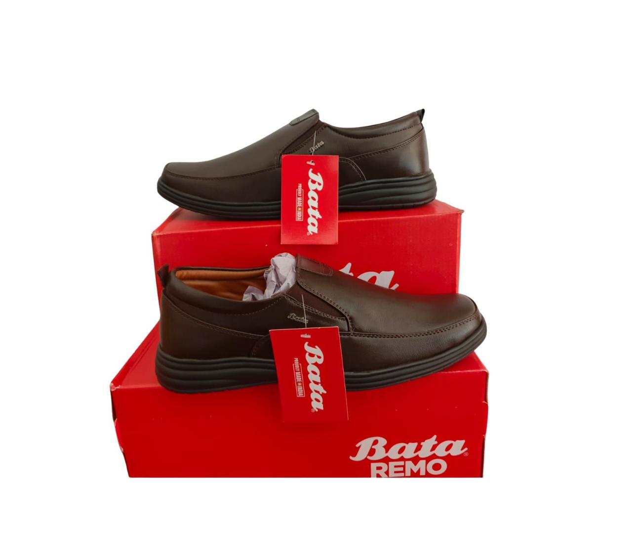 Bata Remo Men's Genuine Leather Loafers - Stylish Black Slip-On Formal Shoes for Office & Occasions