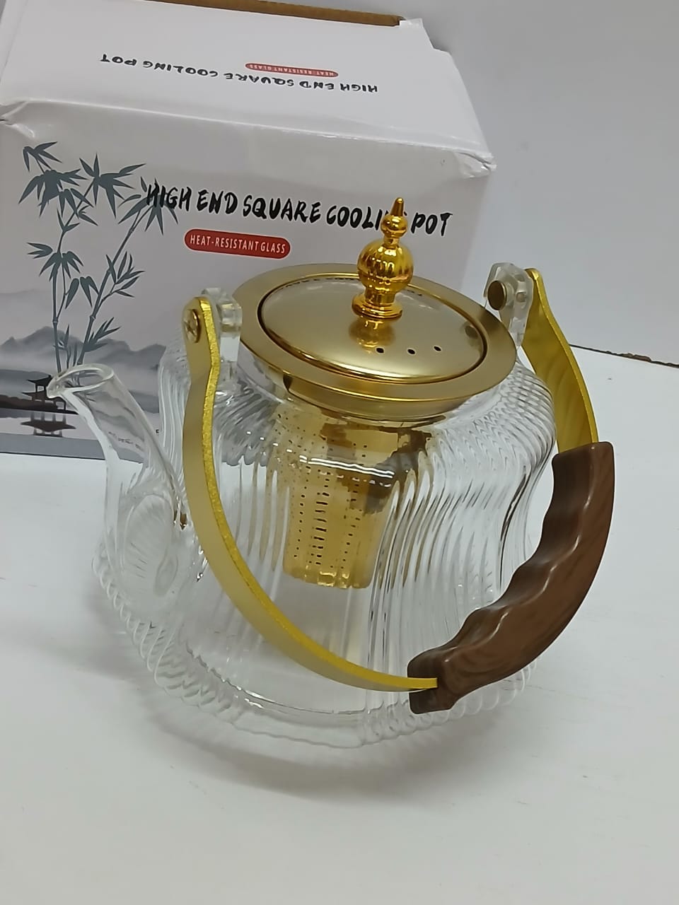Heat-Resistant Glass Teapot with Strainer Infuser, 1.2L Glass Tea Pot with Gold Handle and Metallic Sieve