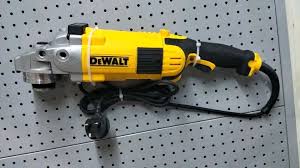 Dewalt Angle Grinder 9 '' Inch Heavy Duty Professional Angular Grinder 2200w