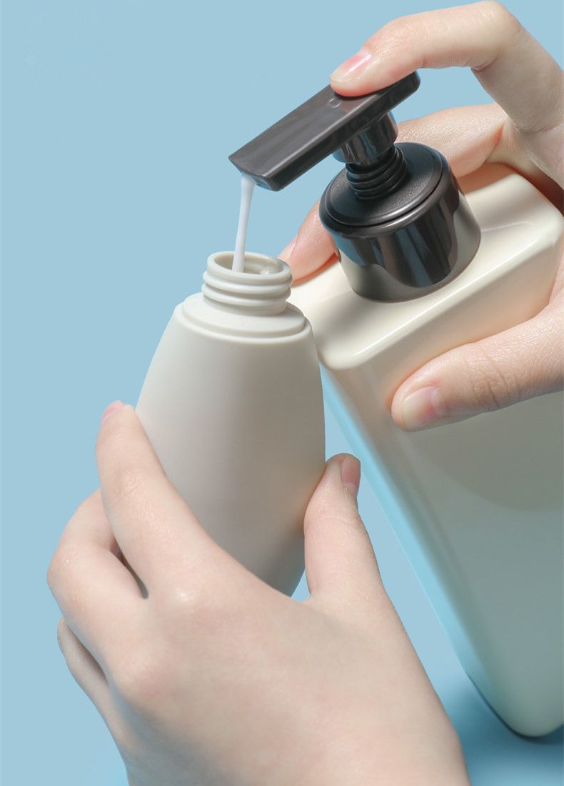 3pcs/set Nordic style Refillable Bottle Kit Portable Shampoo Shower Gel Bottles Container Travel Can Carry on the Plane &