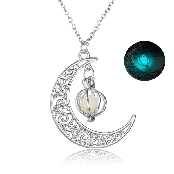 Fashion Silver Charm Luminous Pendant Necklace Ladies Moon Glow Stone Necklace Christmas Necklace Jewelry GiftA-1591