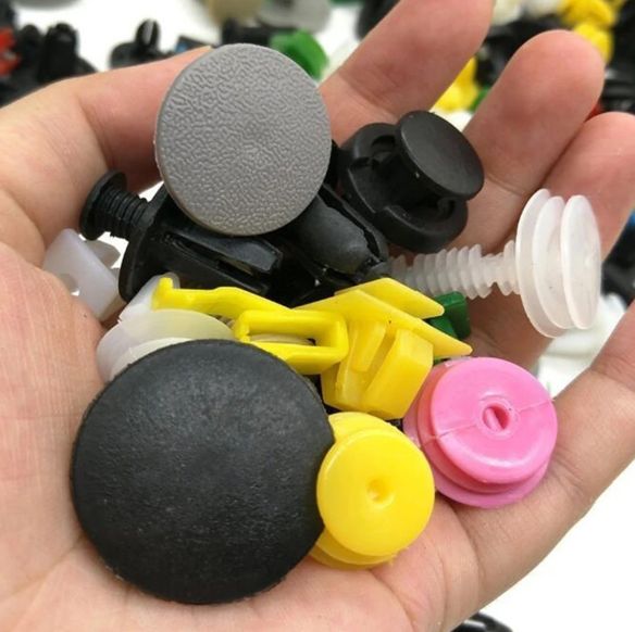 100Pcs Car Clips Fastener Screws Bumper Interior Decoration Auto Plastic Random Mixing Universal Plastic E-1216