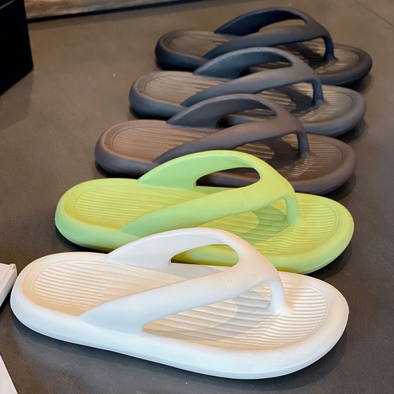 Women's Summer Flip-Flops — Thick-Soled Thong Sandals for Outdoor Wear; New Beach & Couple's Style; Men's Non-Slip Bathroom & Shower Slides