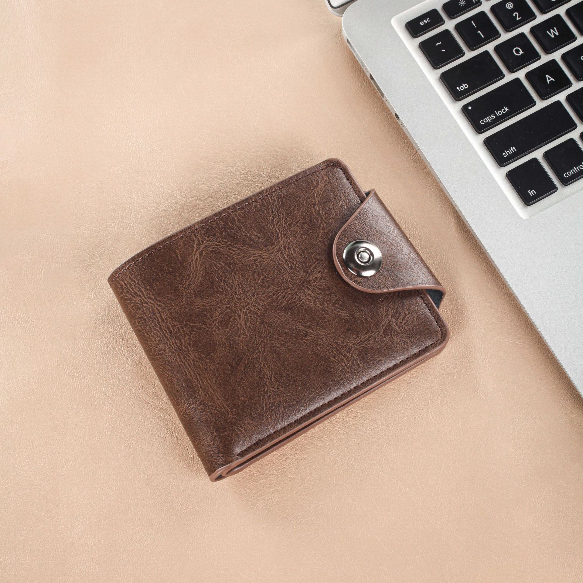 European and American short wallets, men's wallets, fashionable magnetic clasp multi-slot coin purses, double-line card bags, wallets, leather wallets wholesale