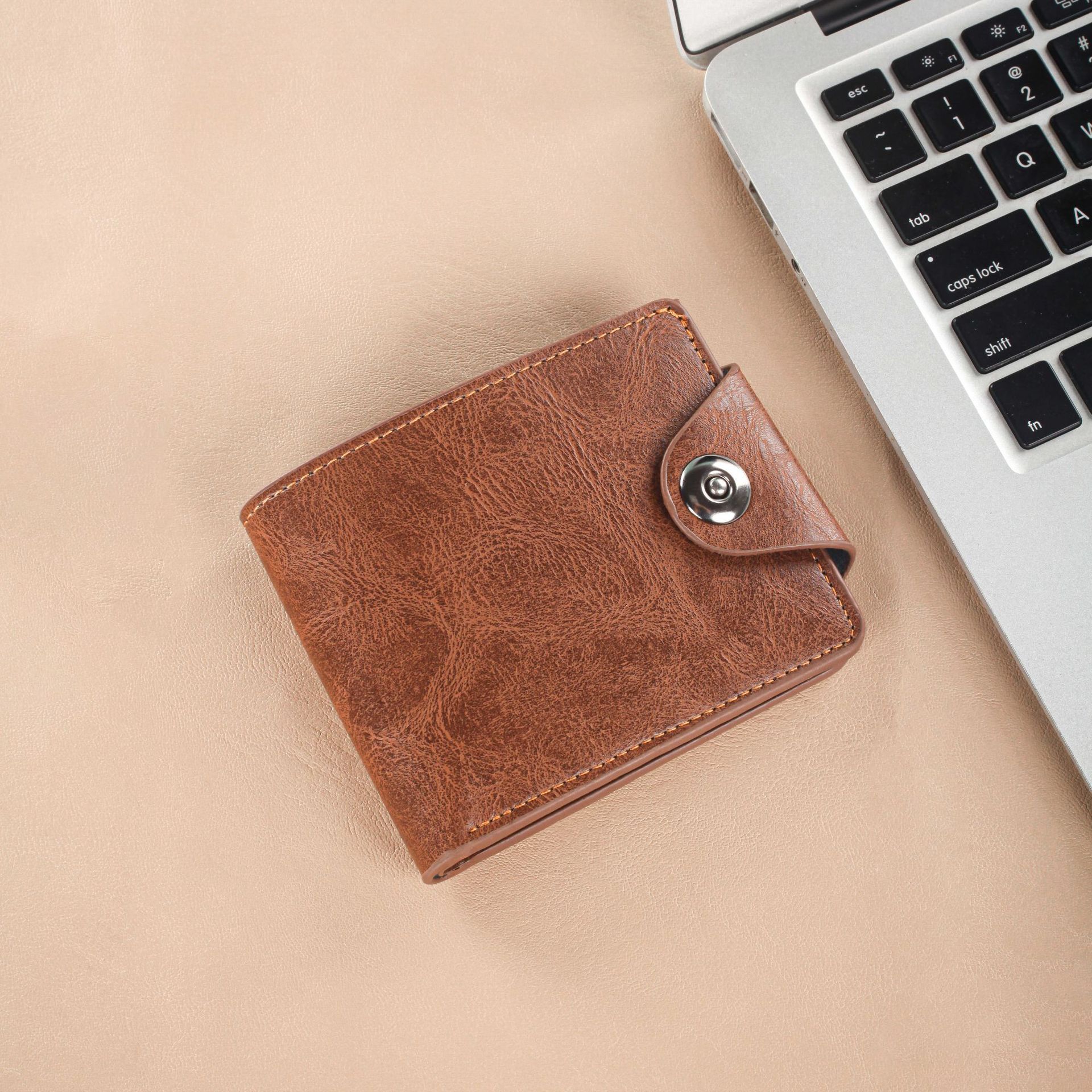 European and American short wallets, men's wallets, fashionable magnetic clasp multi-slot coin purses, double-line card bags, wallets, leather wallets wholesale