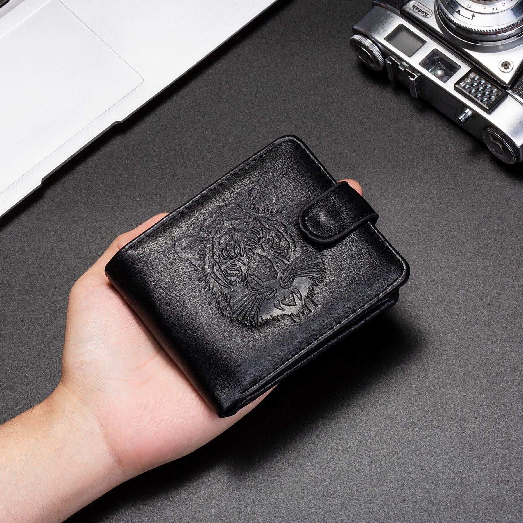 Cross-border new supply men's wallet, short and horizontal style, personalized and creative coin wallet, multi-slot tower buckle card bag for men