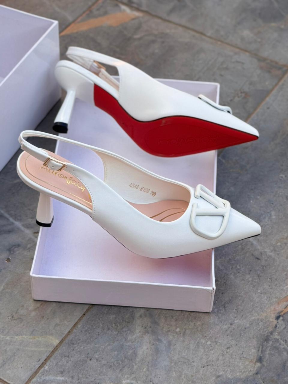 Women's Elegant Pointed Toe Slingback Heels - Kitten Heel Pumps with Red Sole