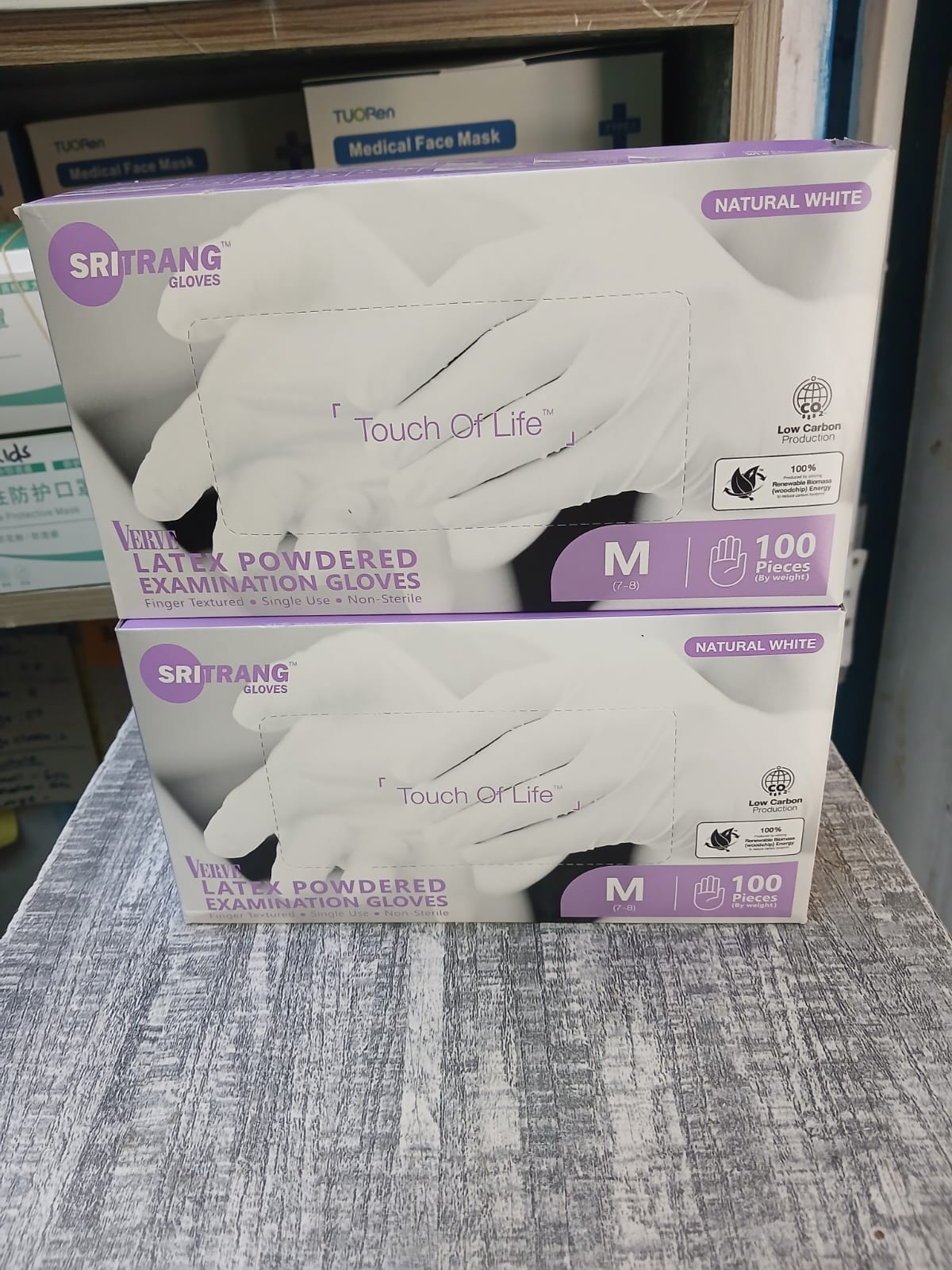 Sri Trang Latex Powdered Examination Gloves Medium Size M 100pcs Pack, Disposable Medical Gloves for Hygiene, Cleaning, Food Handling and Professional Use