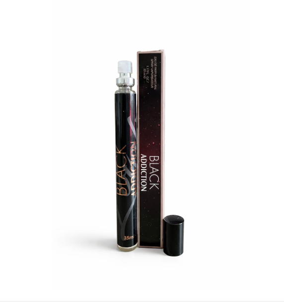 Eau De Parfum Natural Spray Vaporisateur 35ml  collection with a sophisticated, long-lasting scent experience, that can last up to 8 hours or or more on the skin