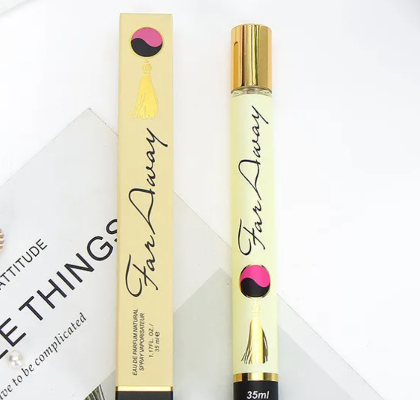 Eau De Parfum Natural Spray Vaporisateur 35ml  collection with a sophisticated, long-lasting scent experience, that can last up to 8 hours or or more on the skin