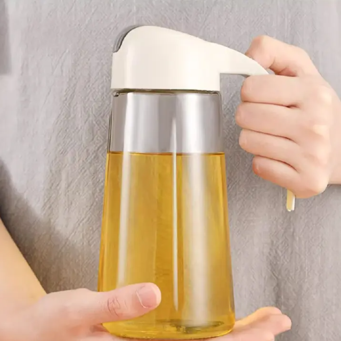 Auto Flip Olive Oil and Vinegar Dispensers Glass Oil Bottle with Non Slip Handle for Soy Sauce Olive Oil Vinegar Kitchen Cooking (650 ML)
