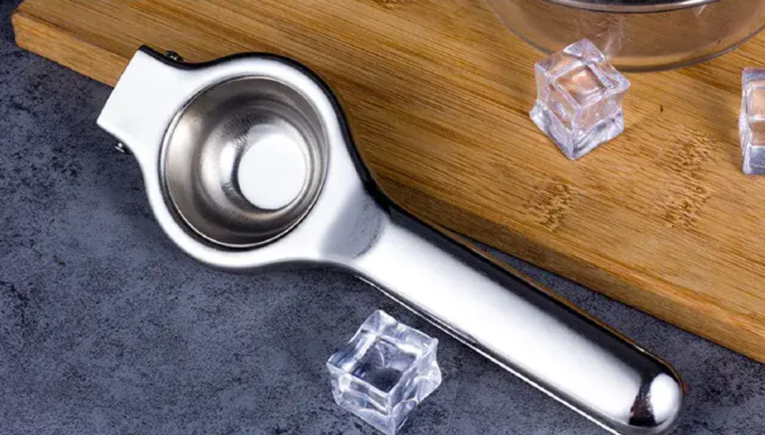 Manual Lemon Squeezer -Citrus Squeezer Fruit Juicer Hand Press -Silver