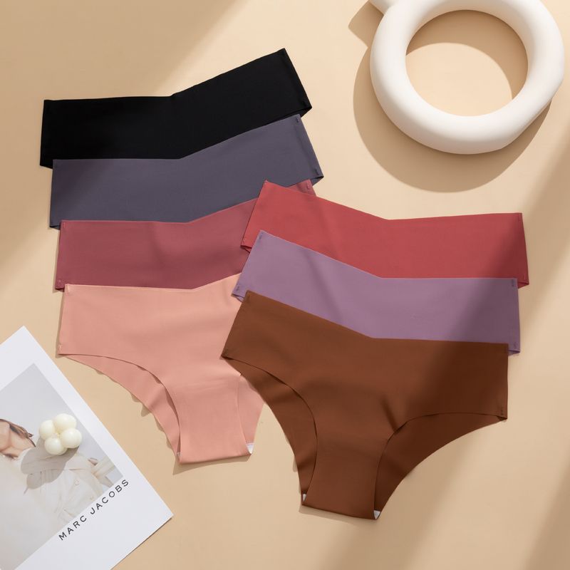 Summer underwear, ice silk seamless underwear for women, thin style, breathable and sexy, pure cotton crotch, large size women's underwear