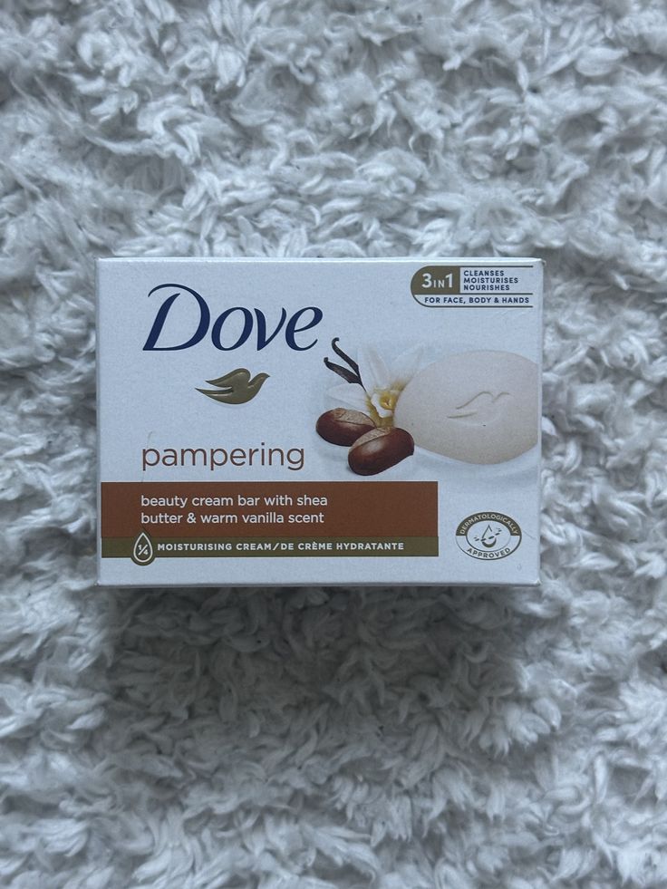 Dove skin care set /Dove Shea Butter & Warm Vanilla Pampering 4-in-1 body care set, which typically includes body wash, body lotion, a beauty bar, and Vaseline Lip Therapy.