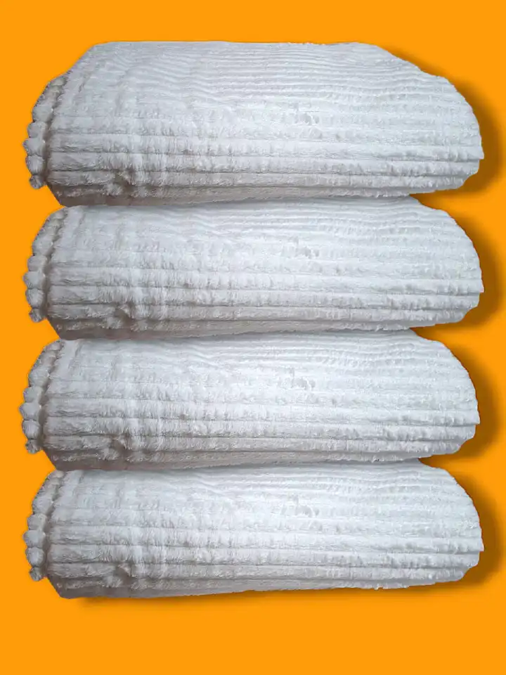 COLORFUL FLEECE VELVET BLANKETS, WARM FLEECE VELVET BLANKETS , PORTABLE FLEECE VELVET BLANKETS .