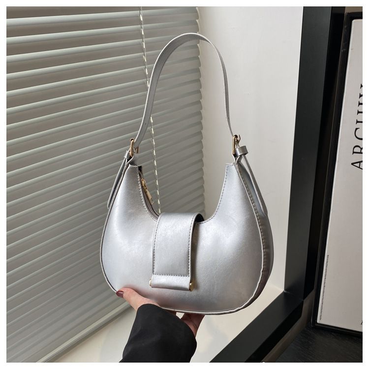 🔥 NEW HOT TREND!!! Women’s Stylish PU Leather Shoulder Saddle Bag – Soft, Casual, Everyday Handbag with Phone Pocket