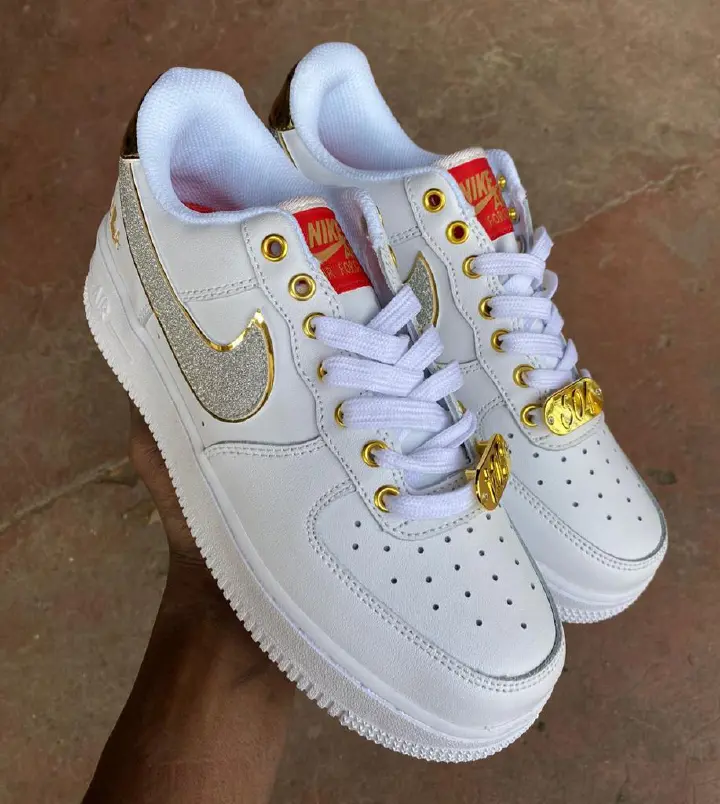 NEW FASHION ,NIKE AIRFORCE ONE NOLA,GOLD GLITTER