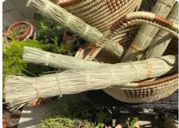 Handmade Turkana Papyrus Reed Broom - Traditional Broom for Indoor & Outdoor Cleaning, Durable & Effective