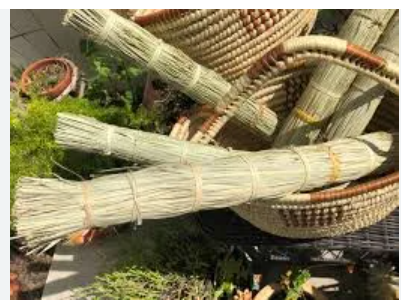 Handmade Turkana Papyrus Reed Broom - Traditional Broom for Indoor & Outdoor Cleaning, Durable & Effective