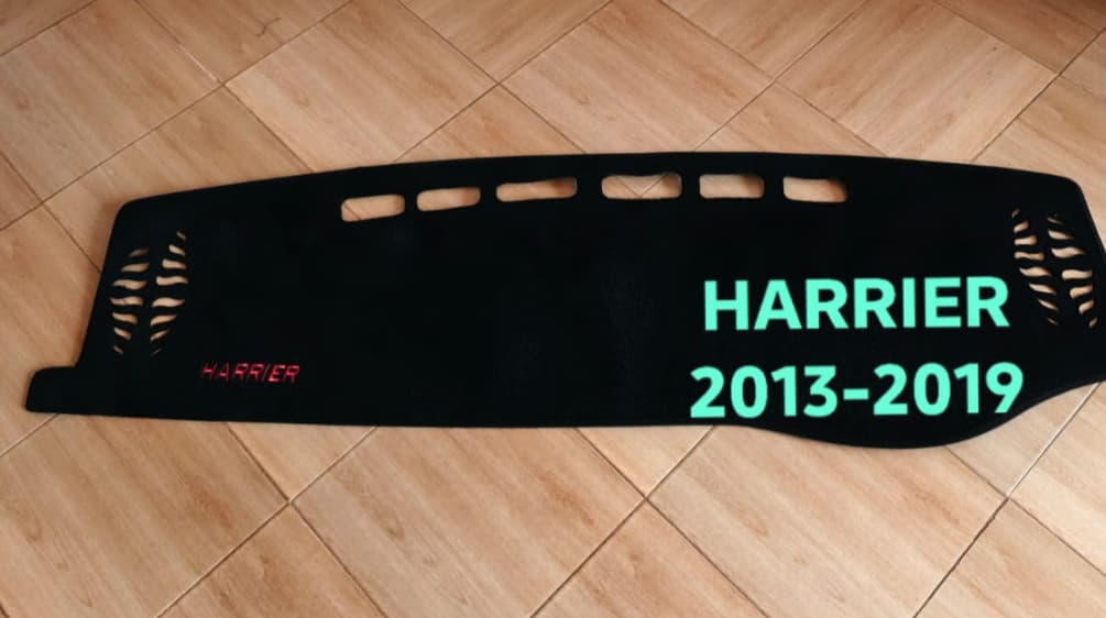 Toyota Harrier Dashboard Mat (2013–2019)