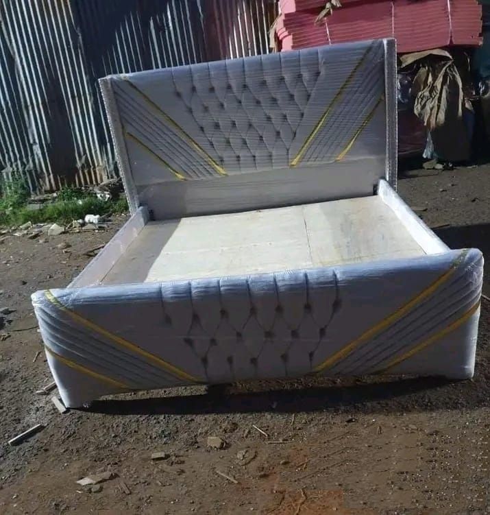 【ON OFFER】 Modern Chester Bed Velvet Bed Frame High Quality Durable Beds With Classic Design