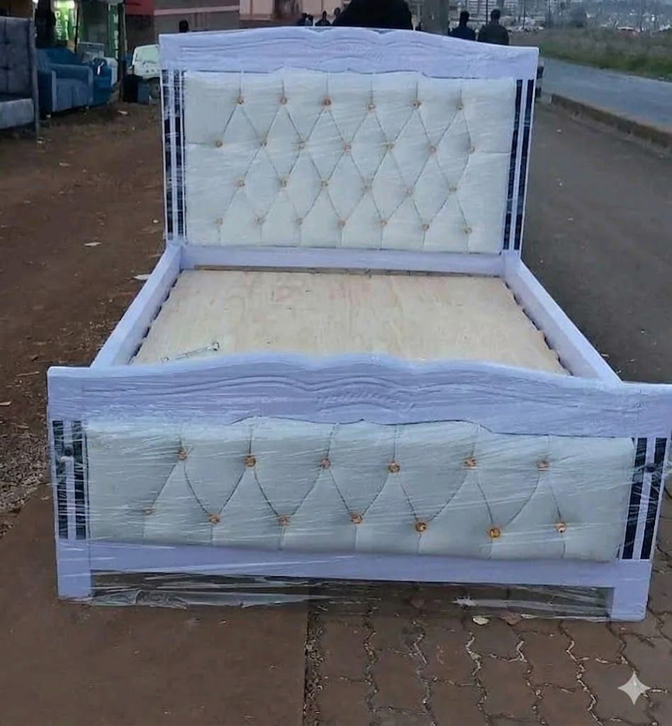 【ON OFFER】 Modern Chester Bed Velvet Bed Frame High Quality Durable Beds With Classic Design