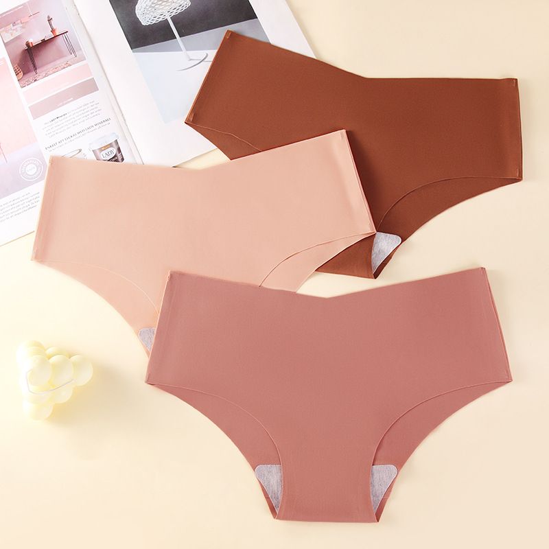 Women Seamless Panties 6 Pack Soft Breathable Invisible Underwear Low Waist Stretch Comfort Briefs