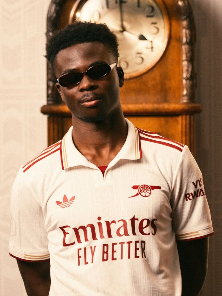 Arsenal 2025/26 Away Kit | Collared Heritage Jersey | Lightning Bolt Edition