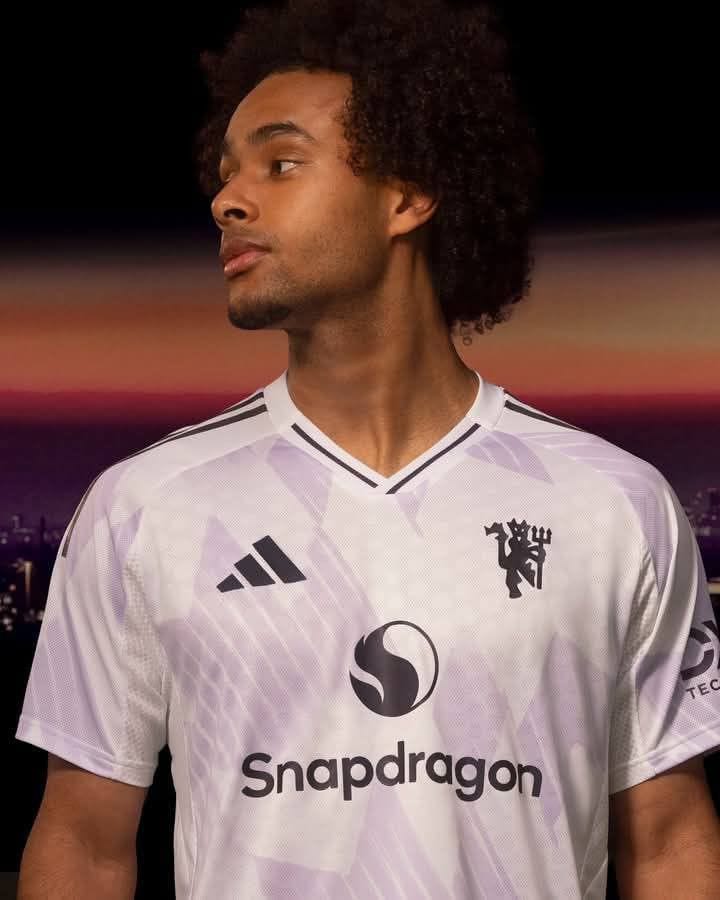 Manchester United 2025/26 Away Kit | V-Neck Collab Edition | Official Replica