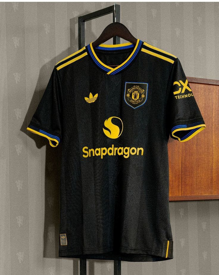 Manchester United 2025/26 Third Kit | V-Neck Collab Edition | Limited Release