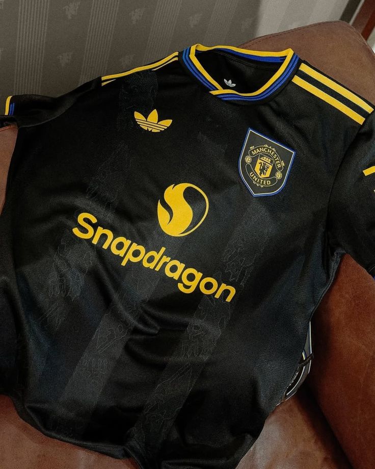 Manchester United 2025/26 Third Kit | V-Neck Collab Edition | Limited Release