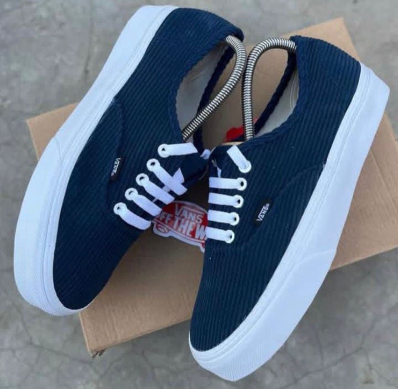 Vans Corduroy Black