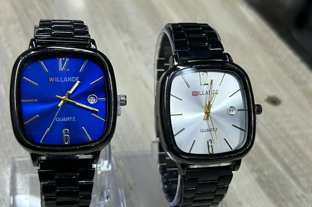 Willande luxury quartz wrist watch with stainless steel strap, square dial, date display, water resistant elegant design for men and women casual and business wear