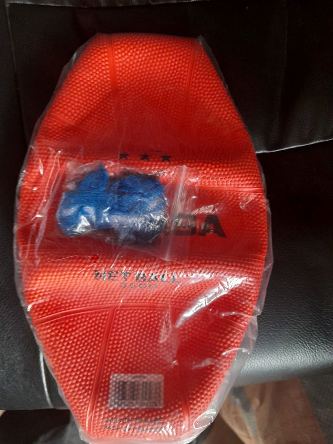 mikasa Netball  – Durable Rubber Training & Match Ball with Textured Grip, All‑Weather Performance, and Official Design for Schools, Clubs, and Professional Play
